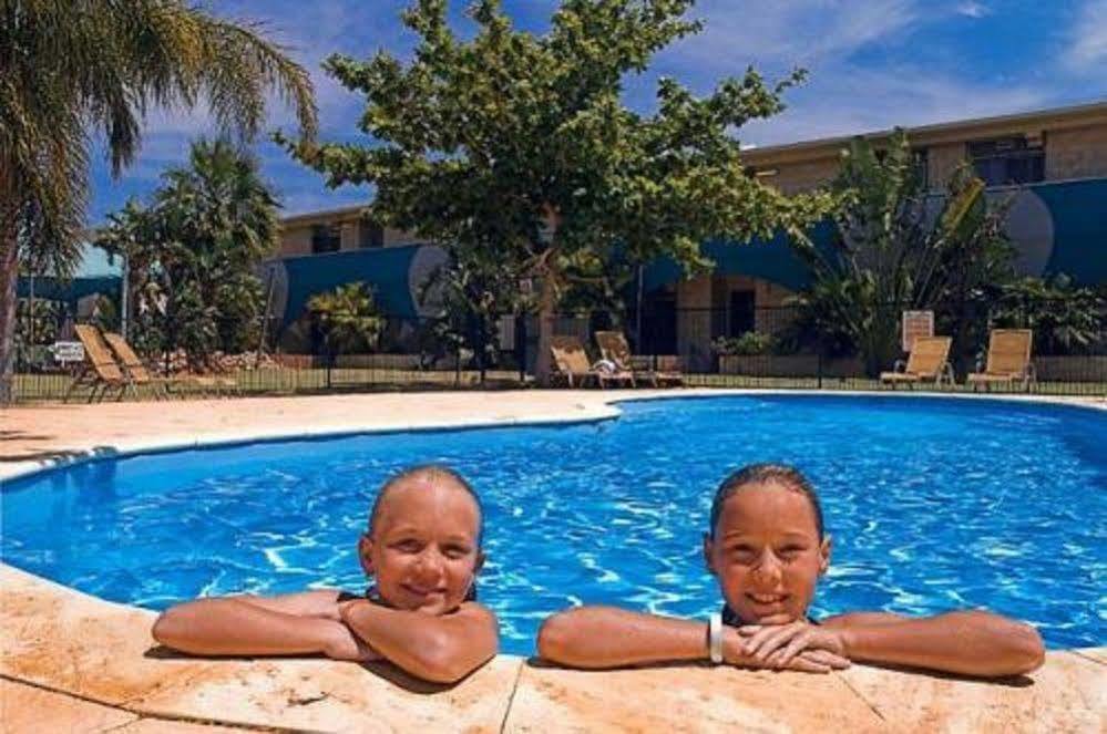 Sea Breeze Resort Exmouth Exterior foto