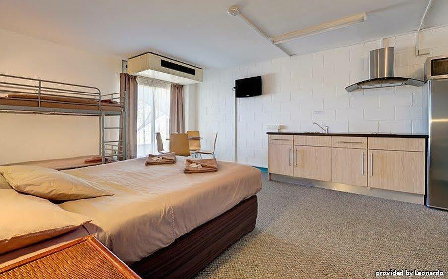 Sea Breeze Resort Exmouth Exterior foto